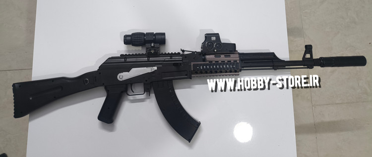 تفنگ تیر ژلهای مدل کلاش AK 105 با دو عدد خشاب و قنداق تاشو با قدرت شلیک عالی