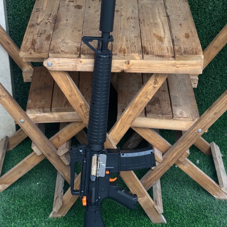 تفنگ اسباب بازی تیر ژلهای پرقدرت مدل M16 رنگ مشکی